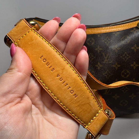 SOLD Louis Vuitton Tulum GM 2Way Crossbody/Shoulder Bag Monogram - Picture 14 of 16